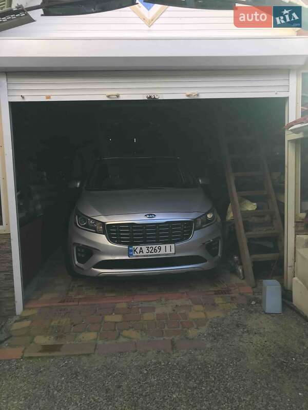 Мінівен Kia Sedona 2019 в Одесі