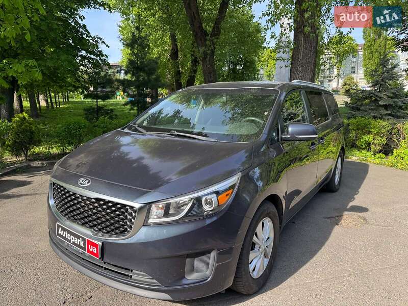 Kia Sedona 2014