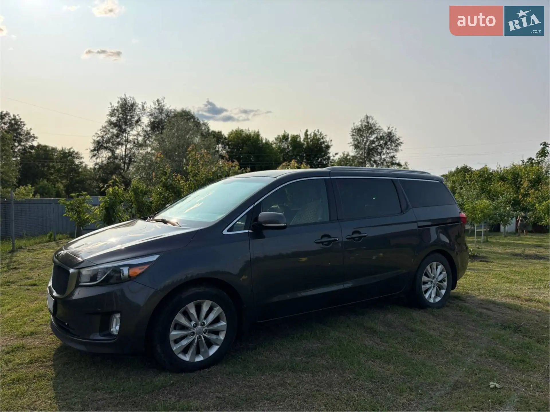 2016 Kia Sedona - мініатюра 4