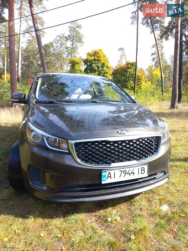 Kia Sedona 2015