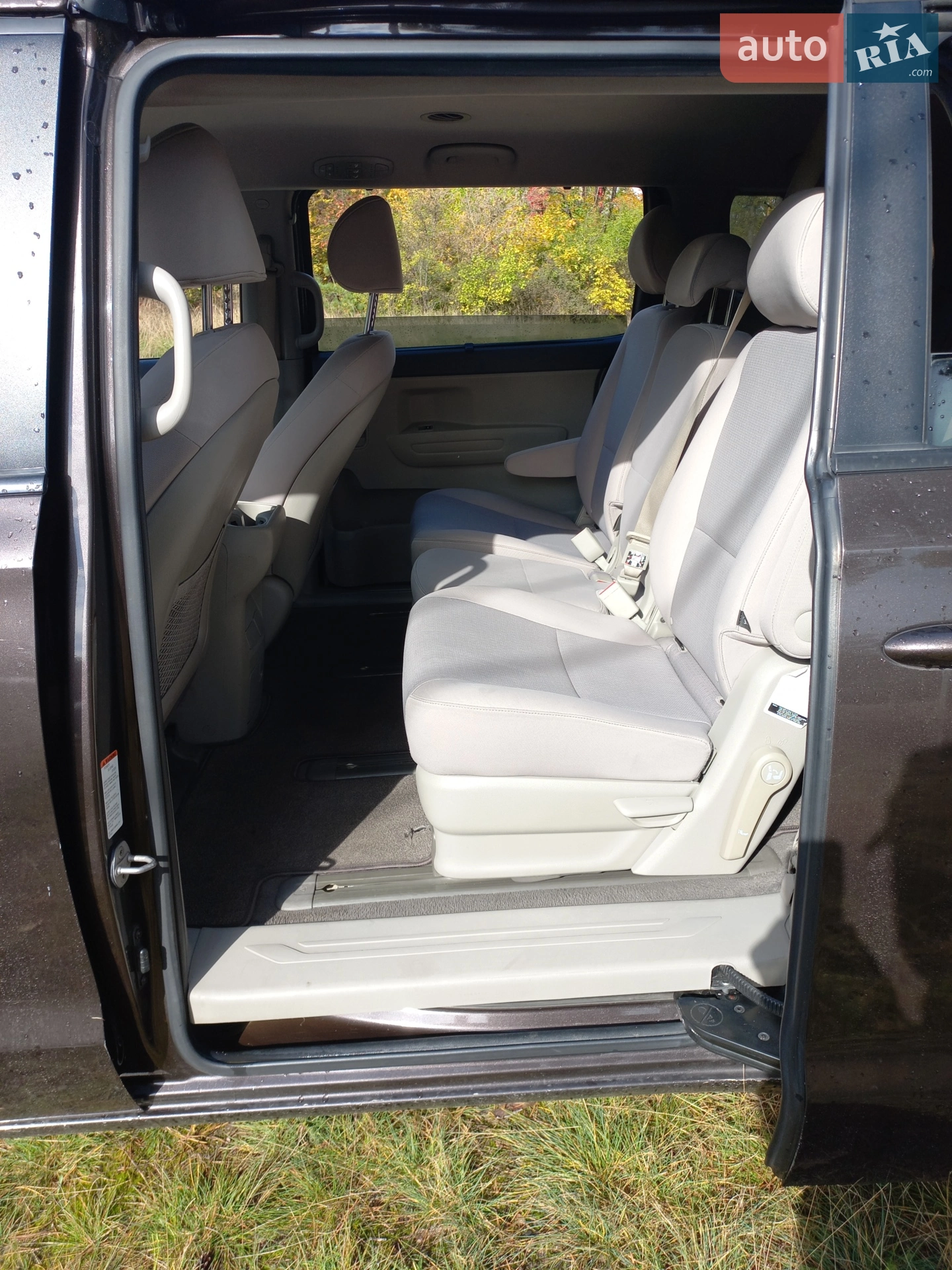 2015 Kia Sedona - мініатюра 7