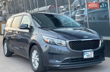 Мінівен Kia Sedona 2017 в Києві
