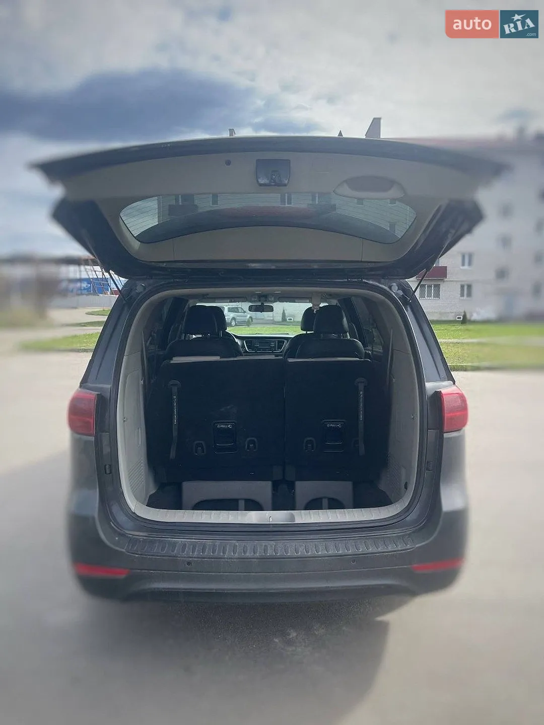 2016 Kia Sedona - мініатюра 10