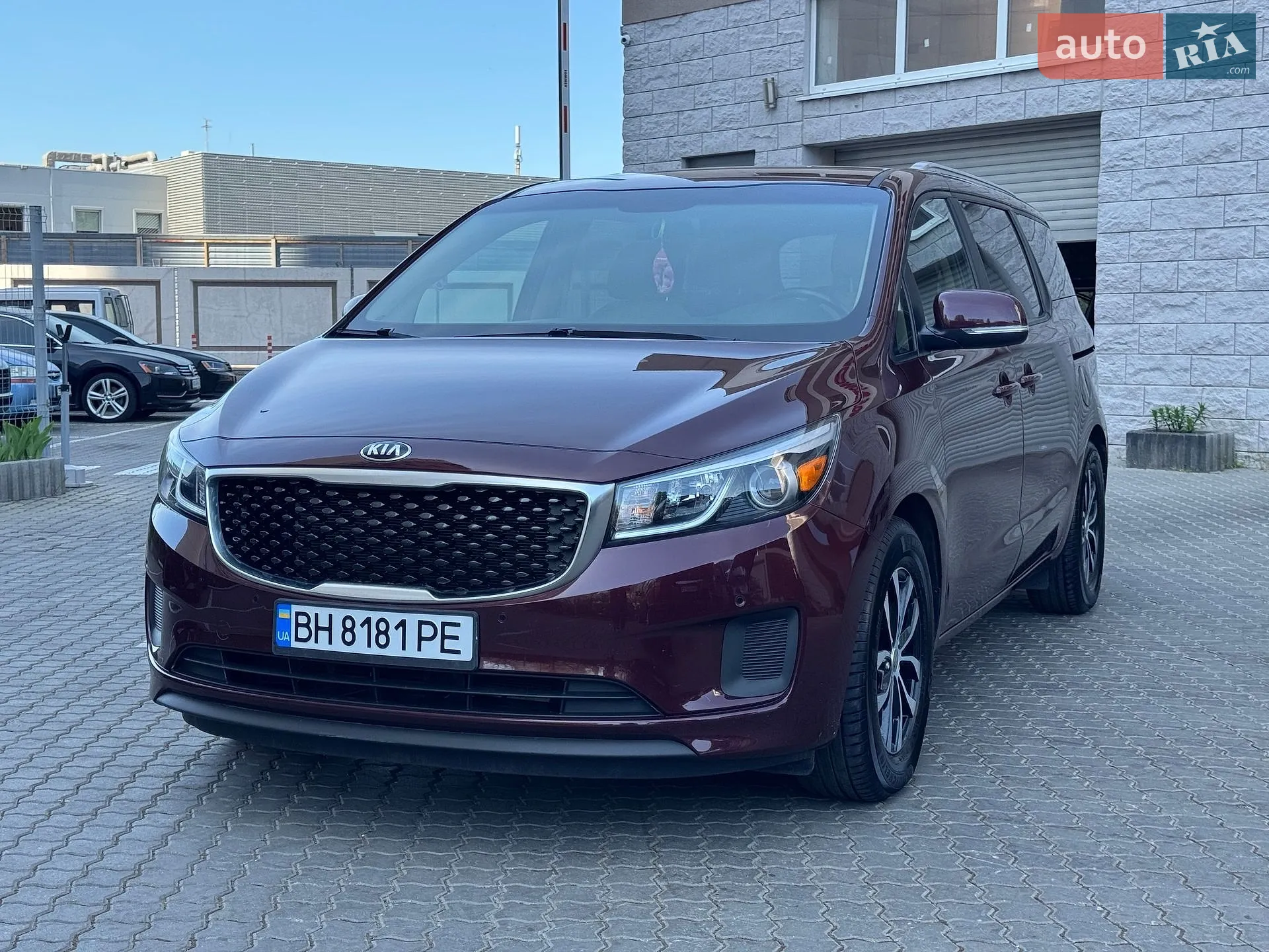 2017 Kia Sedona - мініатюра 3