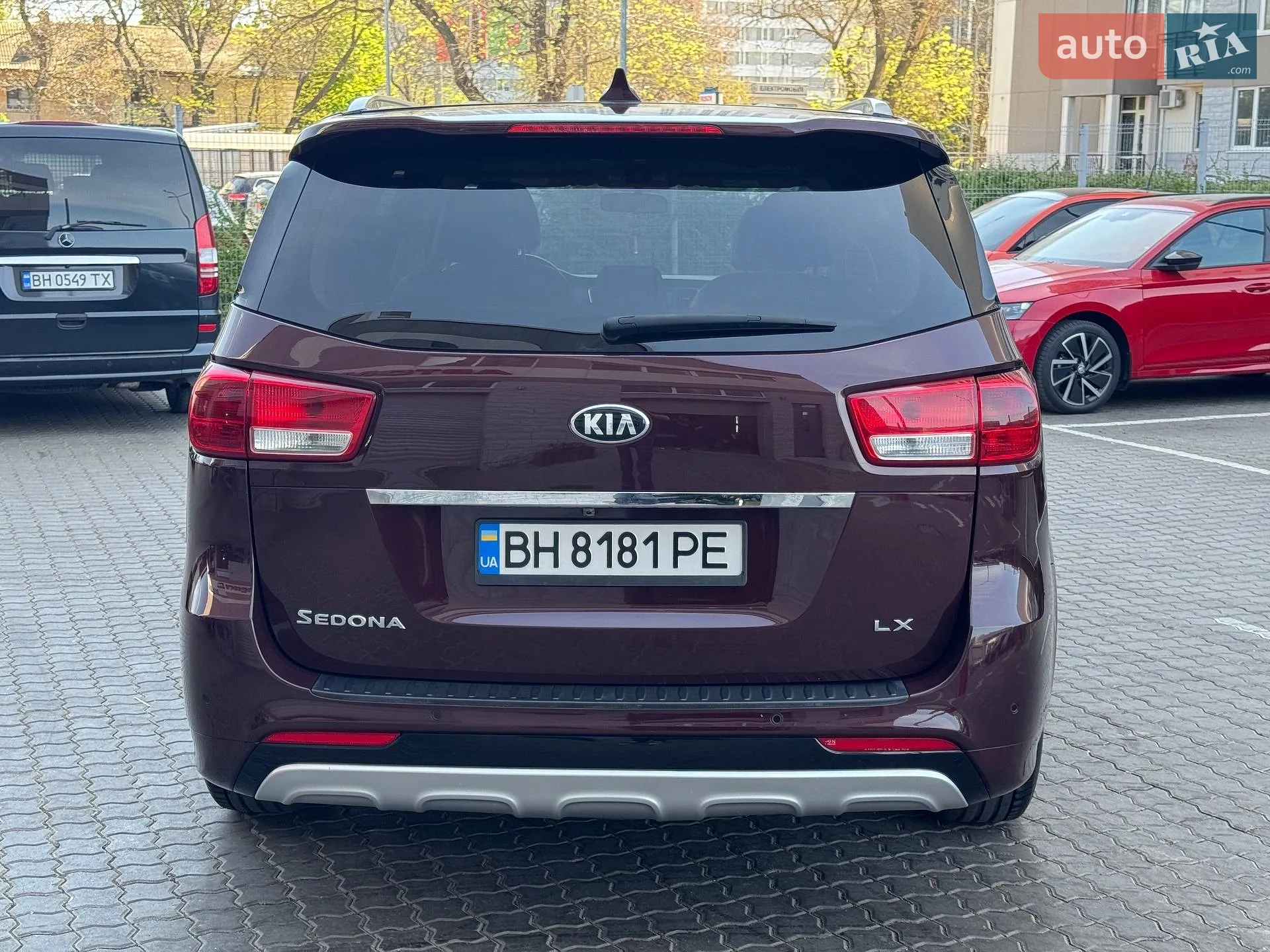 2017 Kia Sedona - мініатюра 8