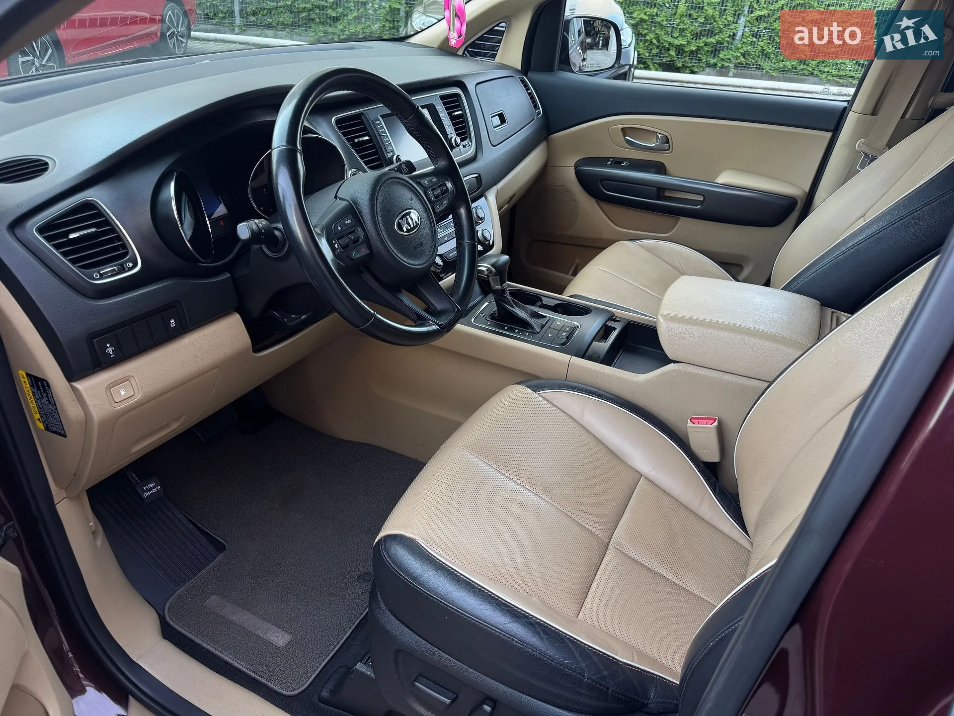 2017 Kia Sedona - мініатюра 13