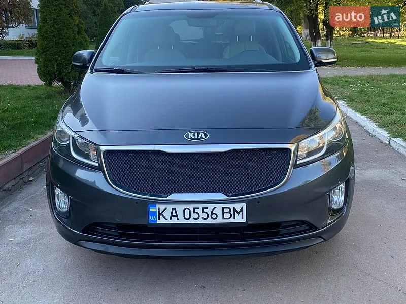 Kia Sedona 2016