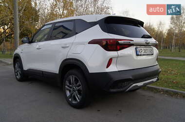 Внедорожник / Кроссовер Kia Seltos 2020 в 