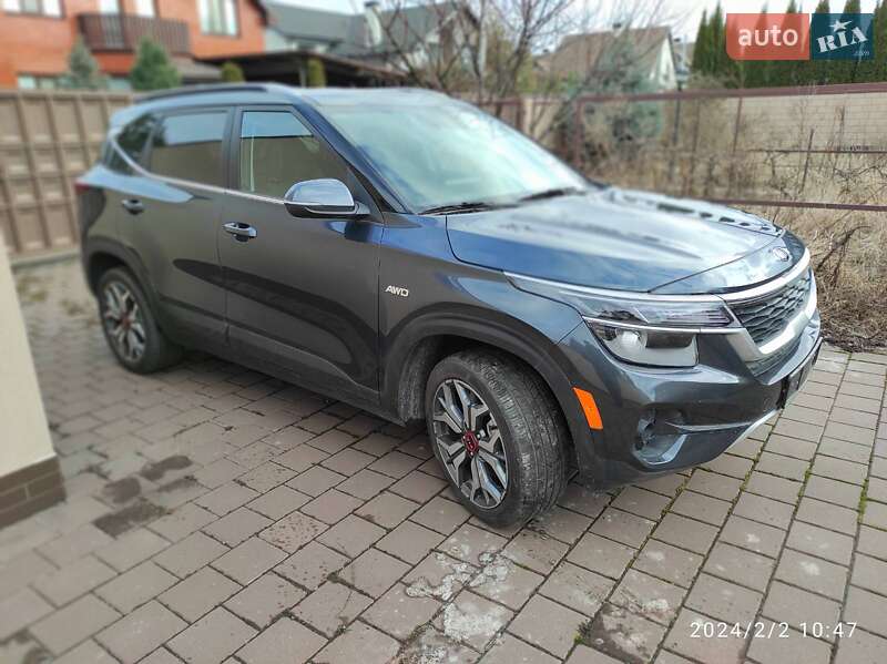 Внедорожник / Кроссовер Kia Seltos 2020 в Киеве