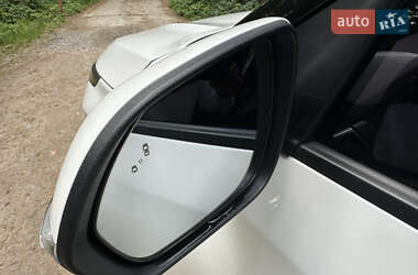 Внедорожник / Кроссовер Kia Seltos 2019 в 