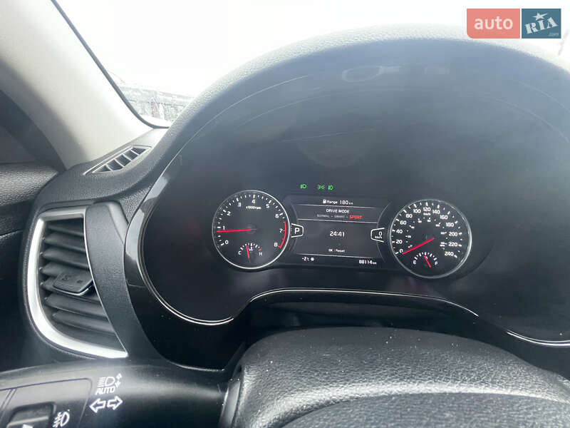 Внедорожник / Кроссовер Kia Seltos 2020 в Дергачах