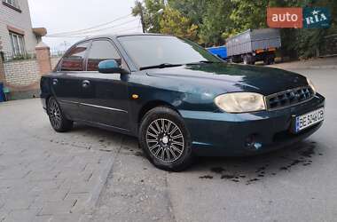 Седан Kia Sephia 2003 в Николаеве