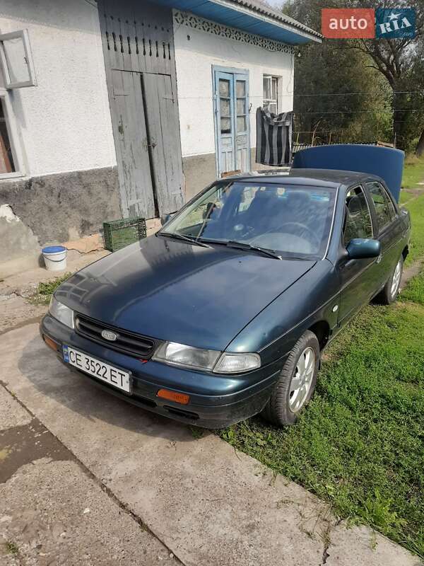 Седан Kia Sephia 1995 в Чернівцях