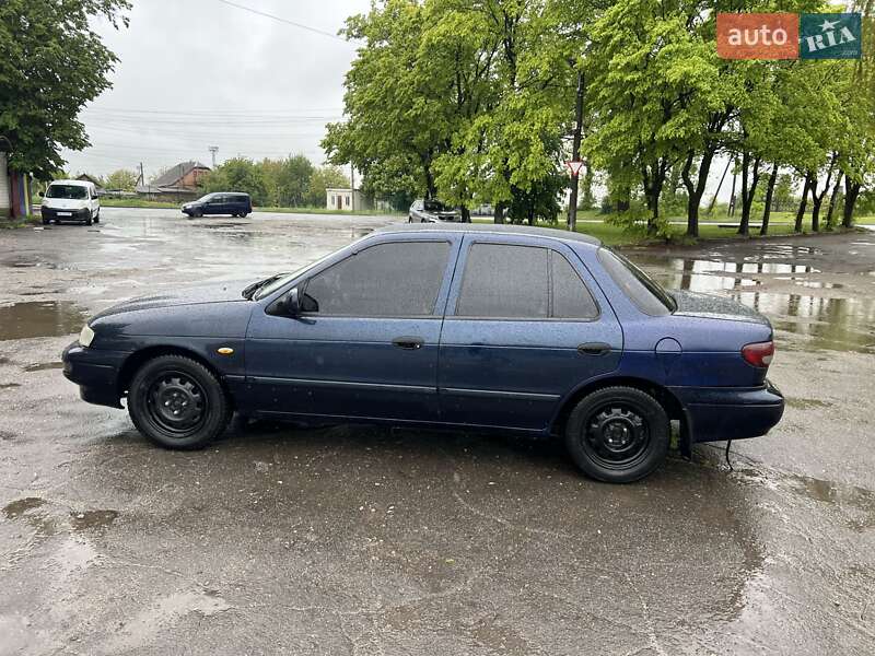 Седан Kia Sephia 1996 в Жмеринці