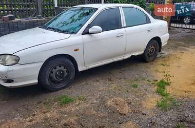 Седан Kia Sephia 2001 в Виннице