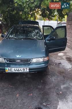 Седан Kia Sephia 1993 в Днепре