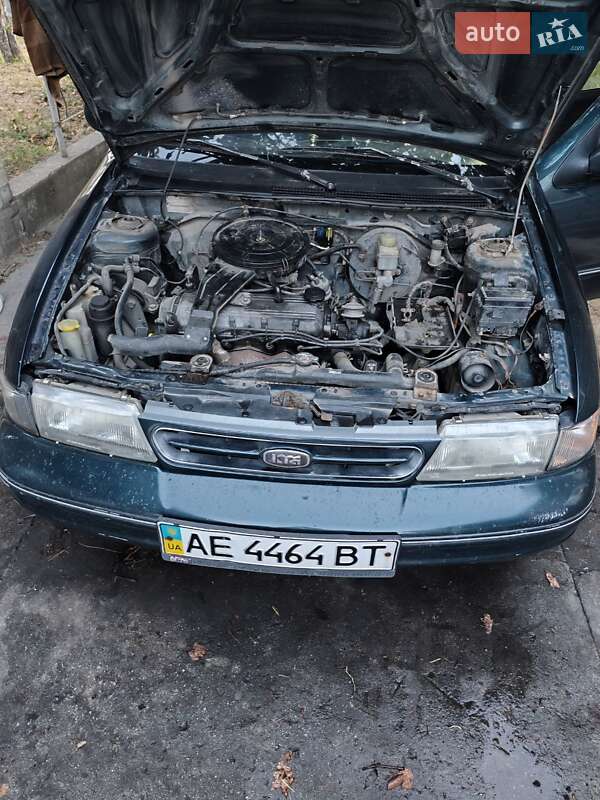 Седан Kia Sephia 1993 в Дніпрі