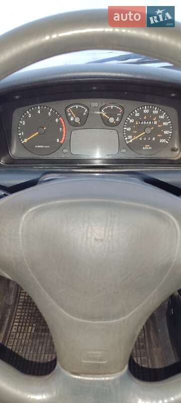 Седан Kia Sephia 1993 в Дніпрі