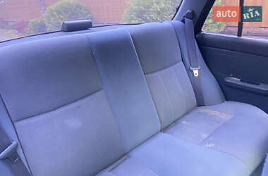 Седан Kia Sephia 1994 в  фото 9 Седан Kia Sephia 1994 в