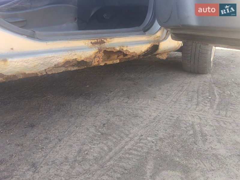 Седан Kia Sephia 2003 в Полтаві фото 8 Седан Kia Sephia 2003 в Полтаві