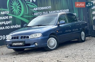 Седан Kia Sephia 2004 в Харькове