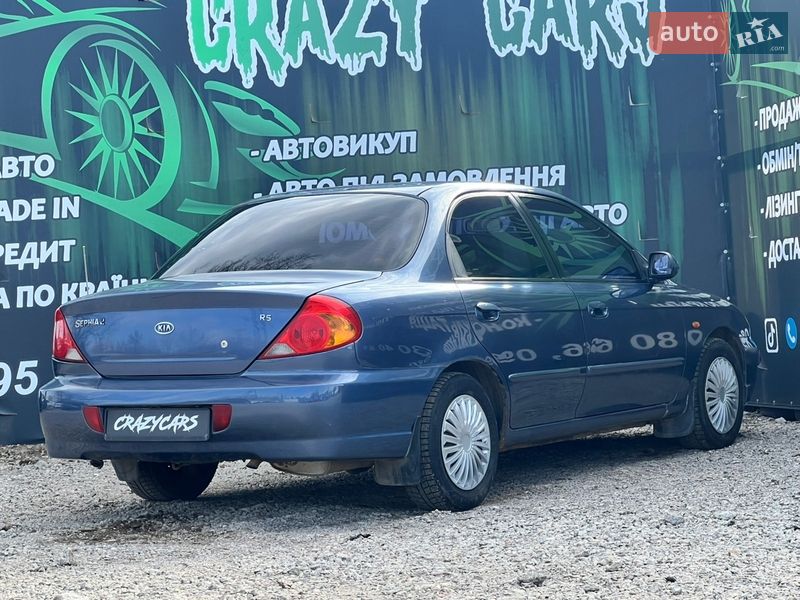 Седан Kia Sephia 2004 в Харькове