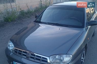 Седан Kia Sephia 2002 в Прилуках