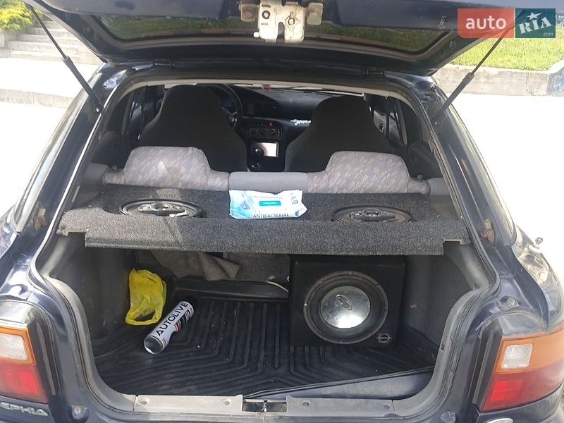 Седан Kia Sephia 1997 в Кагарлыке
