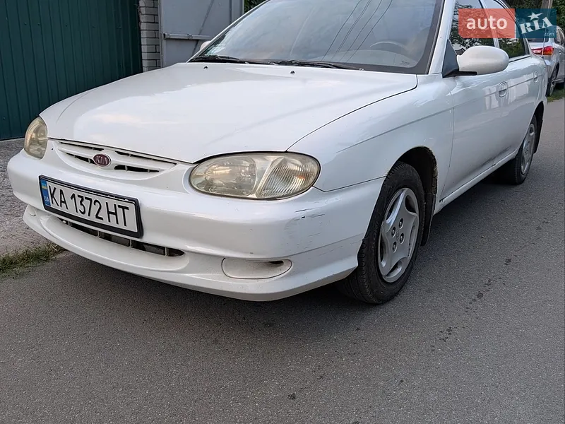 Kia Sephia