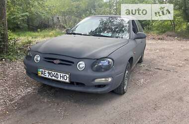 Седан Kia Shuma 2000 в Днепре