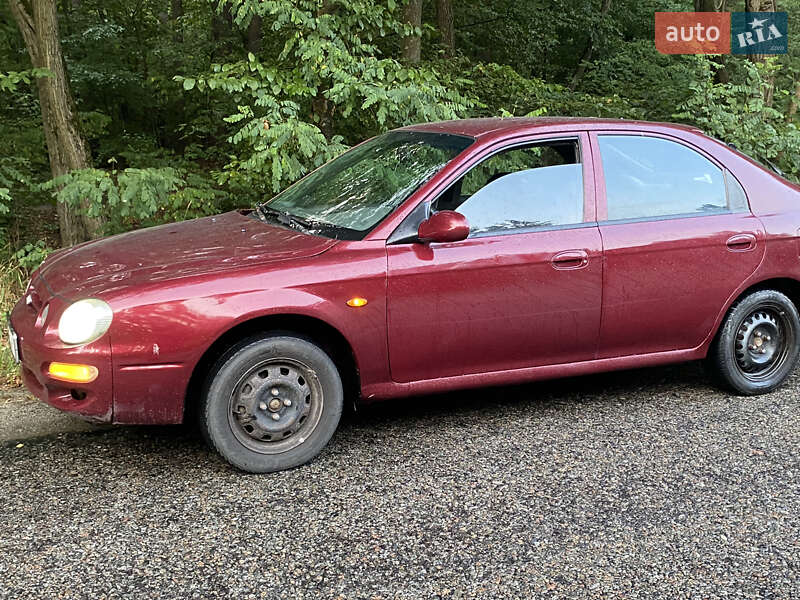 Седан Kia Shuma 1998 в Дымере