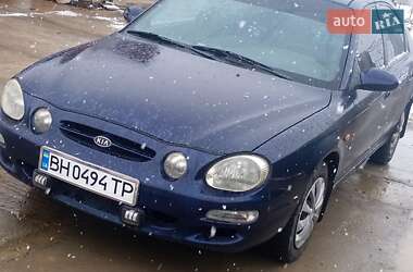 Седан Kia Shuma 2000 в Одесі