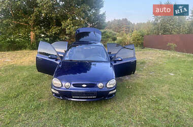 Седан Kia Shuma 1999 в Бабинцам
