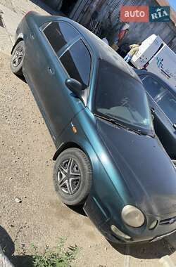 Седан Kia Shuma 2000 в Одесі