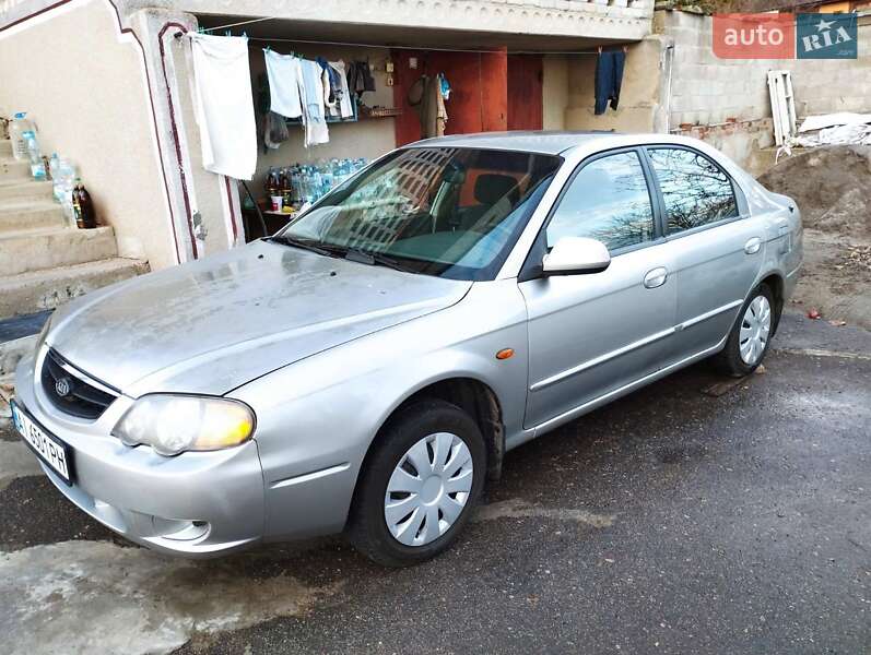 Kia Shuma 2003