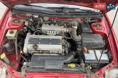 Седан Kia Shuma 1998 в 