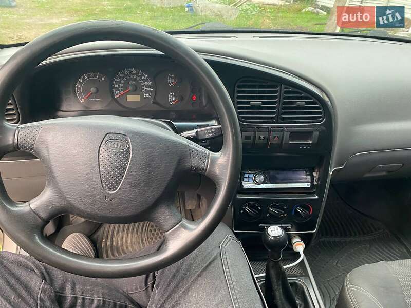 Седан Kia Shuma 2003 в Кременчуці фото 2 Седан Kia Shuma 2003 в Кременчуці