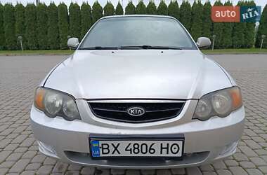 Седан Kia Shuma 2003 в Дунаївцях
