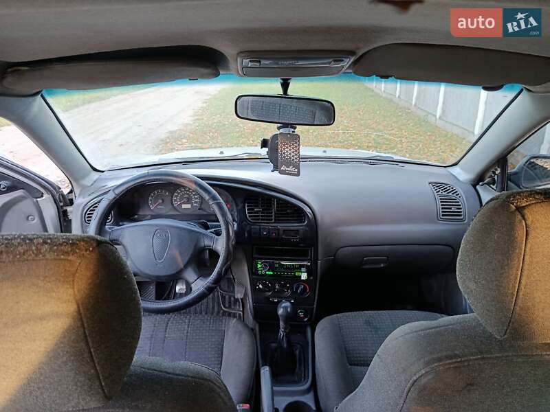 Седан Kia Shuma 2003 в Дунаївцях