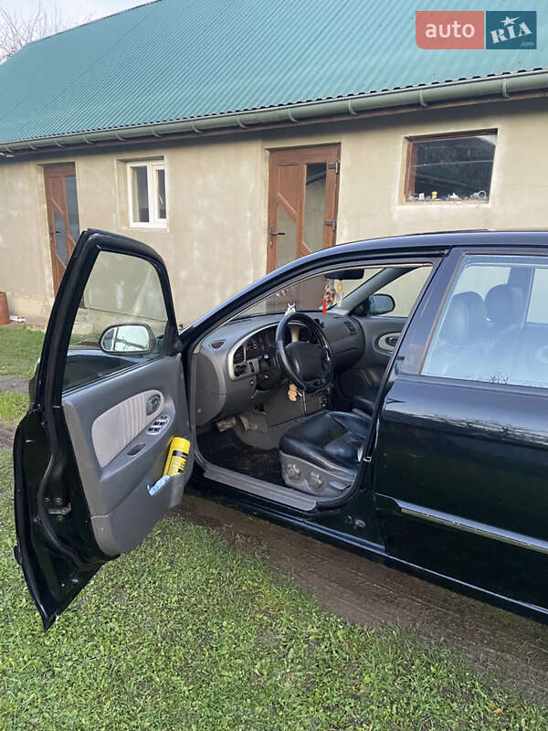 Седан Kia Shuma 2003 в Тернополе