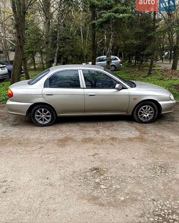 Седан Kia Shuma 1999 в Днепре фото Седан Kia Shuma 1999 в Днепре