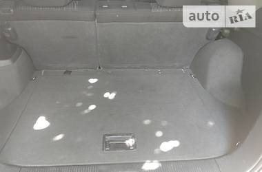 Позашляховик / Кросовер Kia Sorento 2006 в 