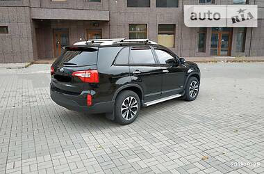 Внедорожник / Кроссовер Kia Sorento 2013 в Донецке