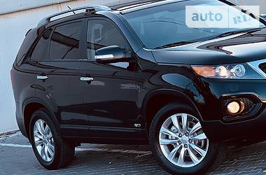 Позашляховик / Кросовер Kia Sorento 2012 в Одесі