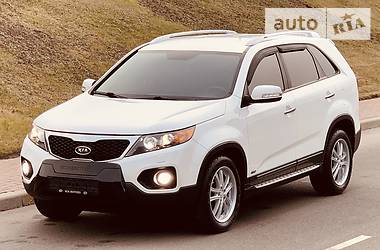 Позашляховик / Кросовер Kia Sorento 2013 в Одесі