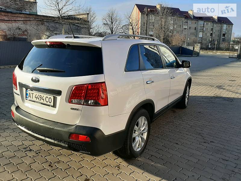 Позашляховик / Кросовер Kia Sorento 2010 в Калуші