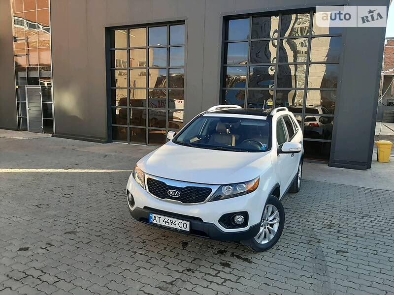 Позашляховик / Кросовер Kia Sorento 2010 в Калуші