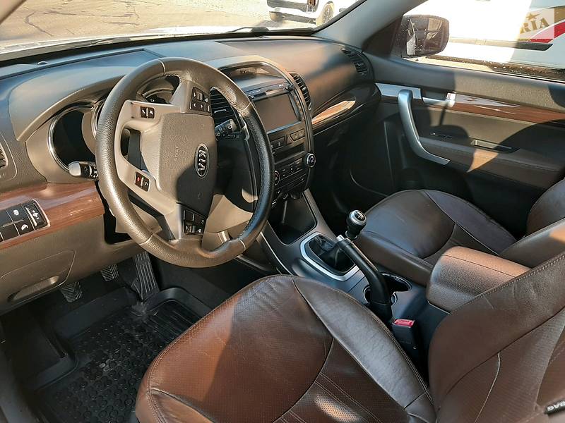 Позашляховик / Кросовер Kia Sorento 2010 в Калуші