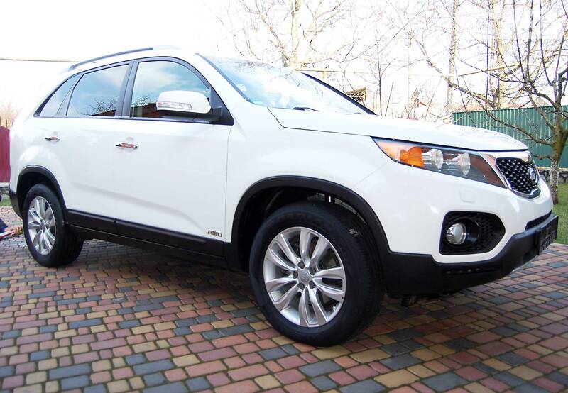 Позашляховик / Кросовер Kia Sorento 2011 в Умані