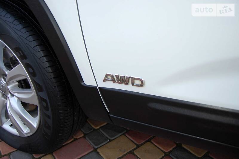 Позашляховик / Кросовер Kia Sorento 2011 в Умані